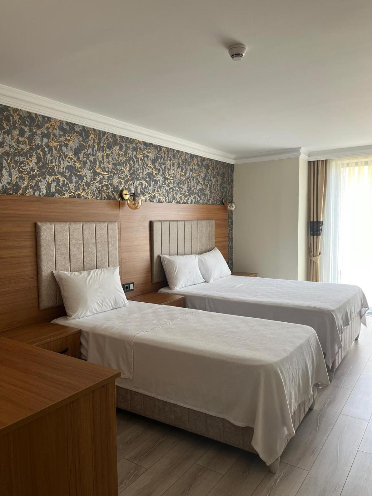 Golden Lux Hotel Antalya Buitenkant foto