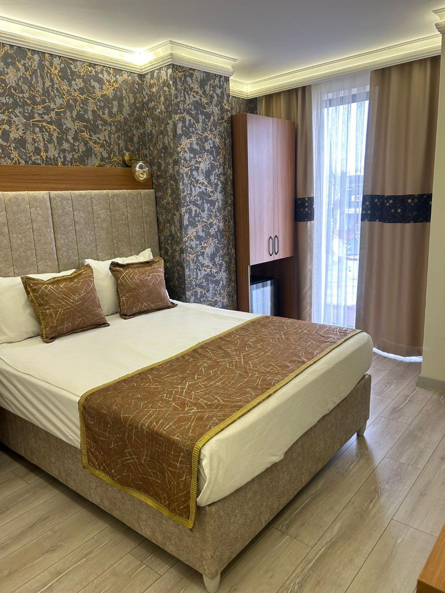 Golden Lux Hotel Antalya Buitenkant foto